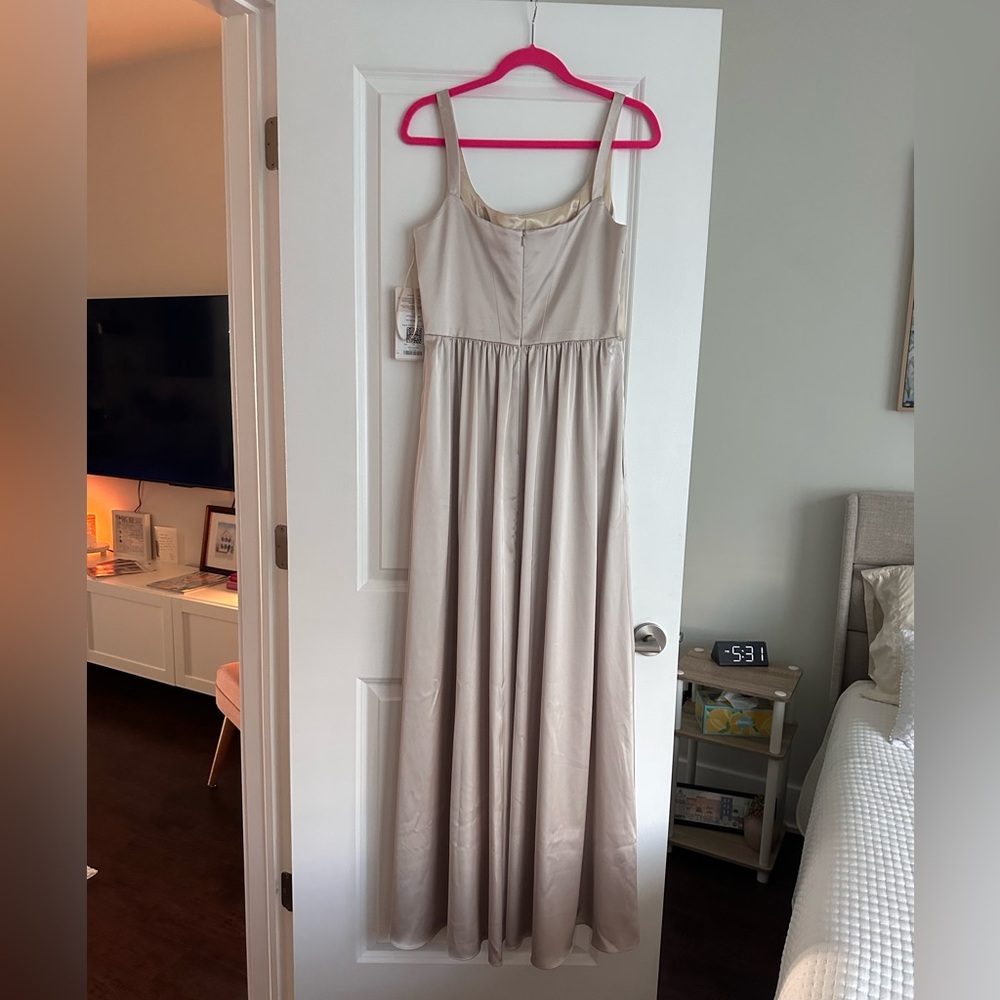 Revelry Dress- Whitney Satin in Soft Champagne - Picture 2 of 6